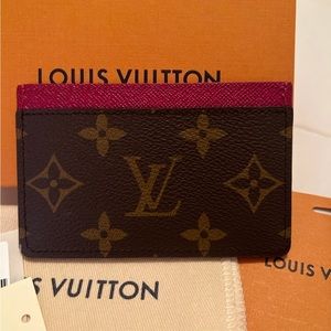 🎄Louis Vuitton Fuchsia Monogram Card Holder